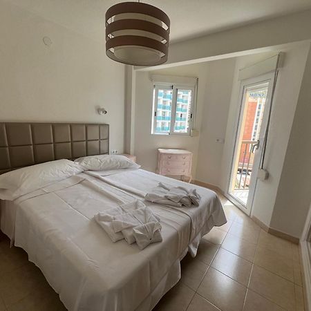 La Torre Sol Y Playa Apartment เบนิดอร์ม ภายนอก รูปภาพ